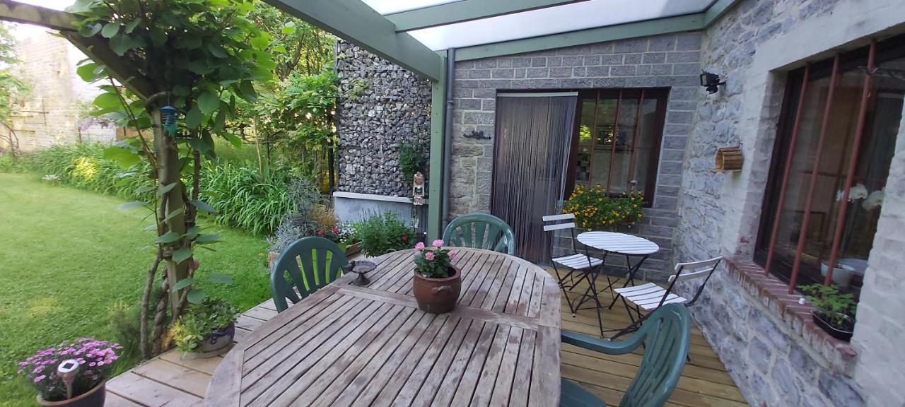 Au Quatre Chemins Hotel Sprimont Exterior photo